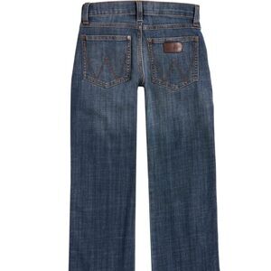 Wrangler Retro Bootcut size 14 HUSKY with adjustable waist.
